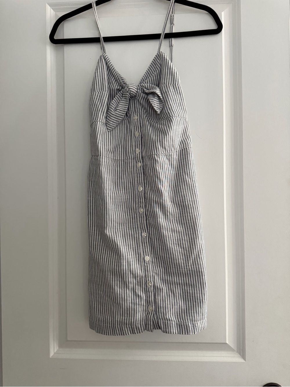 Abercrombie & Fitch Blue and White Striped Midi Dress with Front Tie